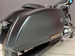 
										Harley Davidson Softail Sport Glide full									