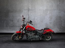 
										Harley Davidson Softail Street Bob 114 full									