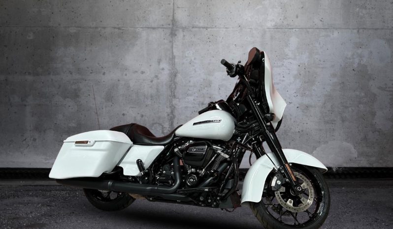 
								Harley Davidson Street Glide Anv 114 full									