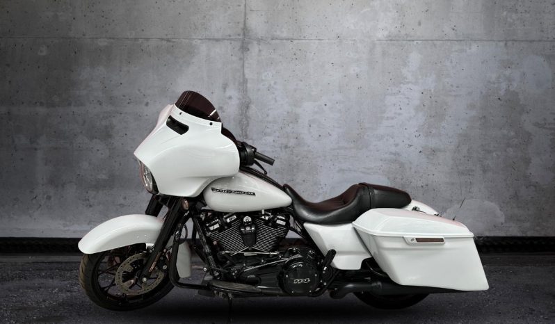 
								Harley Davidson Street Glide Anv 114 full									