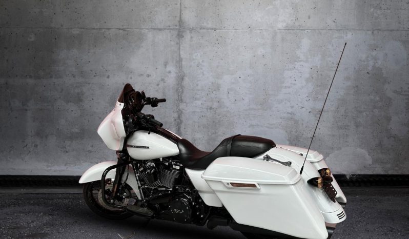 
								Harley Davidson Street Glide Anv 114 full									