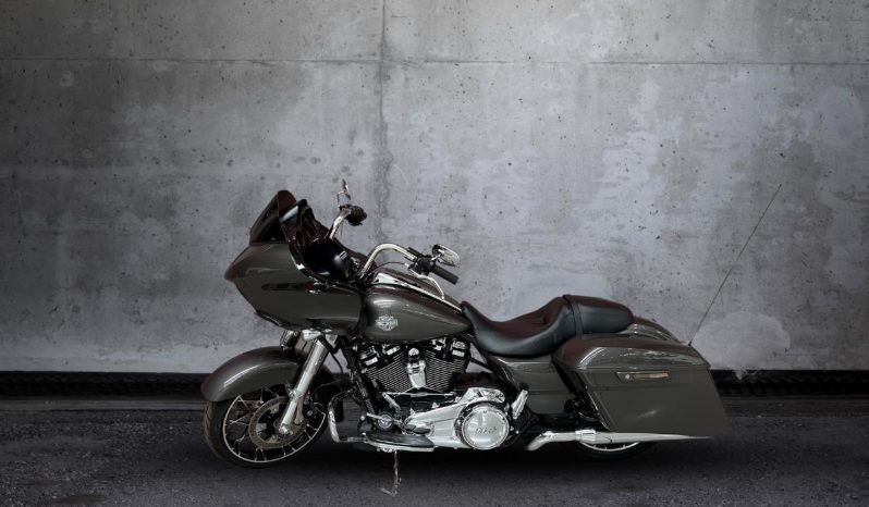 
								Harley Davidson Touring Road Glide Special 114 full									