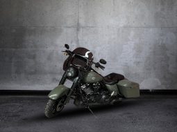 
										Harley Davidson Touring Road King Special 114 full									