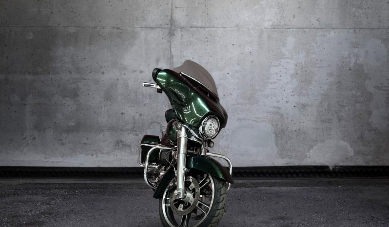 
								Harley Davidson Touring Street Glide full									