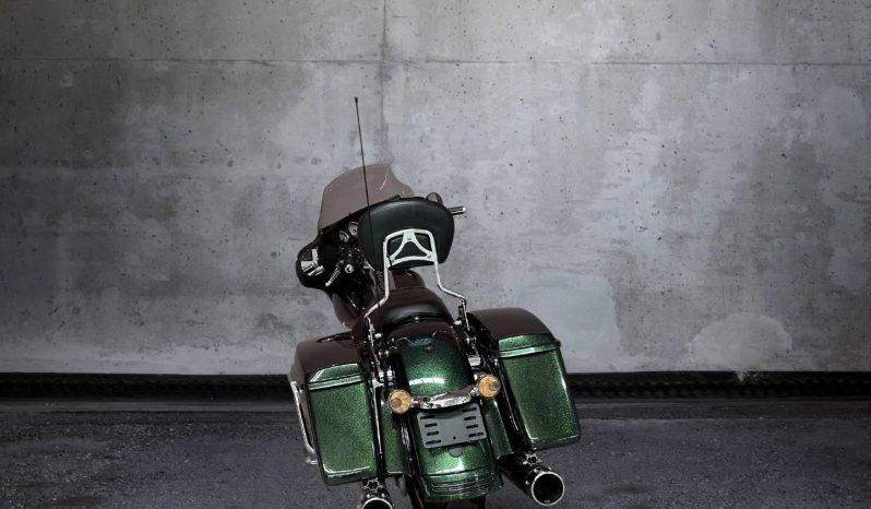 
								Harley Davidson Touring Street Glide full									