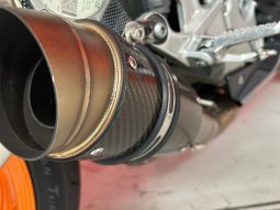 
										HONDA Cbr 1000 Rr Fireblade full									