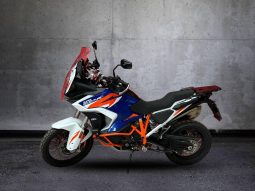 
										KTM Super Adventure 1290 R full									