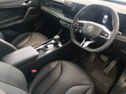 
										MG Hs 2.0T Luxury At full									
