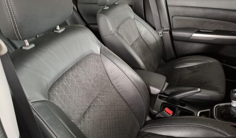 
								Suzuki Vitara 1.4T Glx full									