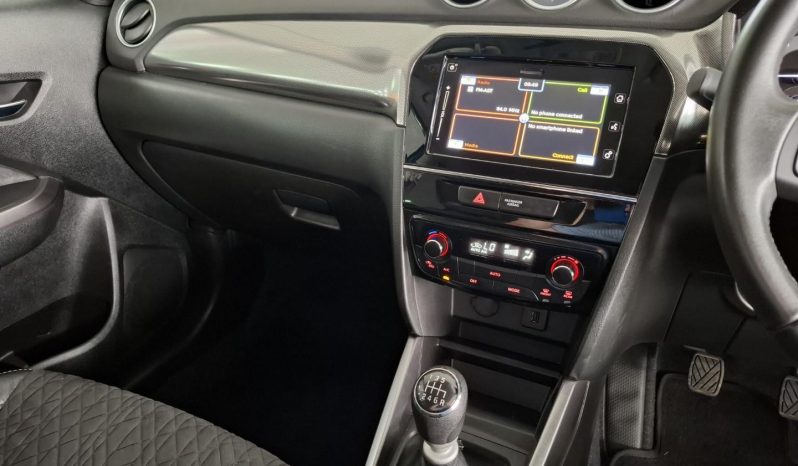 
								Suzuki Vitara 1.4T Glx full									