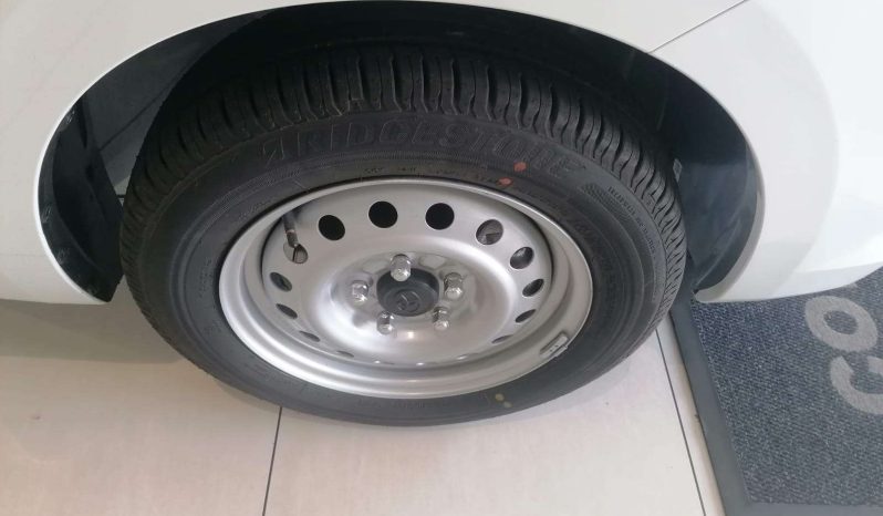 
								Toyota AVANZA / INNOVA / RUMION RUMION 1.5 S full									