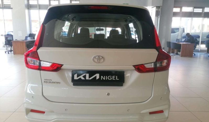 
								Toyota AVANZA / INNOVA / RUMION RUMION 1.5 S full									