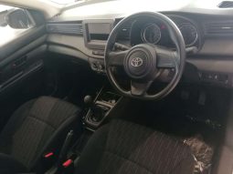 
										Toyota AVANZA / INNOVA / RUMION RUMION 1.5 S full									