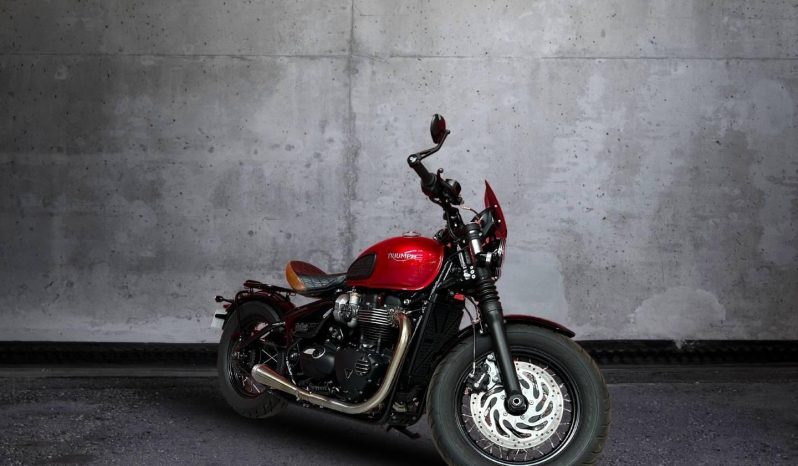 
								Triumph Tiger 1200 Explorer full									