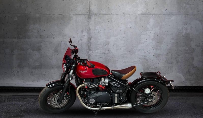 
								Triumph Tiger 1200 Explorer full									