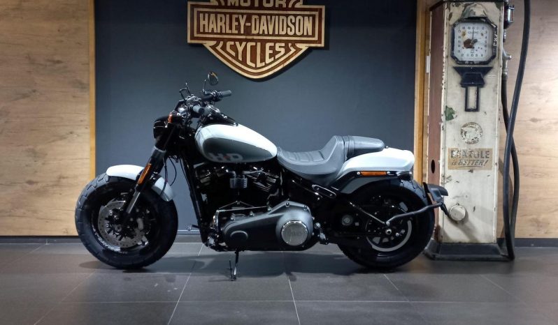 
								Harley Davidson Softail Fat Boy 114 full									