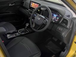 
										Mahindra XUV 3X0 1.2 AX7L AT full									