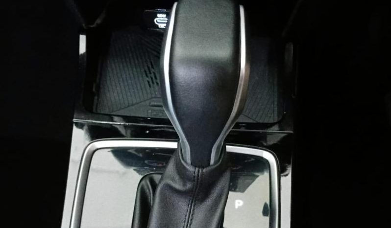 
								Mahindra XUV 3X0 1.2 AX7L AT full									