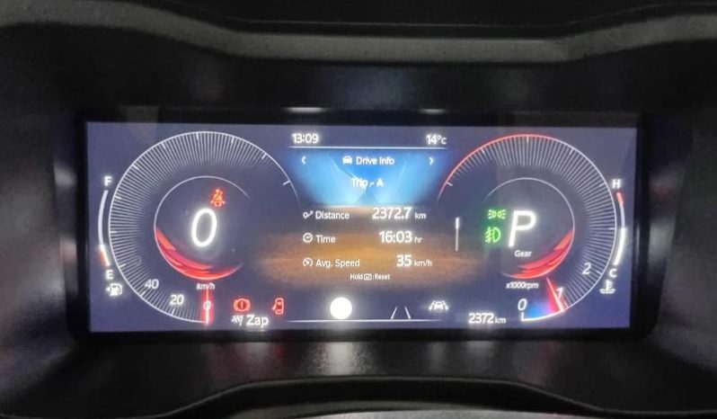 
								Mahindra XUV 3X0 1.2 AX7L AT full									