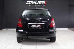 
										Mercedes Benz A-Class A 180 Elegance Autotronic full									
