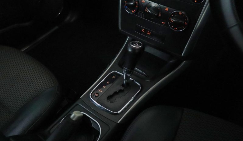 
								Mercedes Benz A-Class A 180 Elegance Autotronic full									