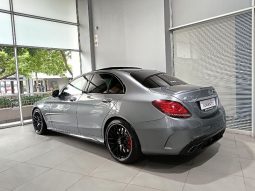 
										Mercedes Benz C-Class Sedan Mercedes-Amg C 63 S Speedshift Mct full									