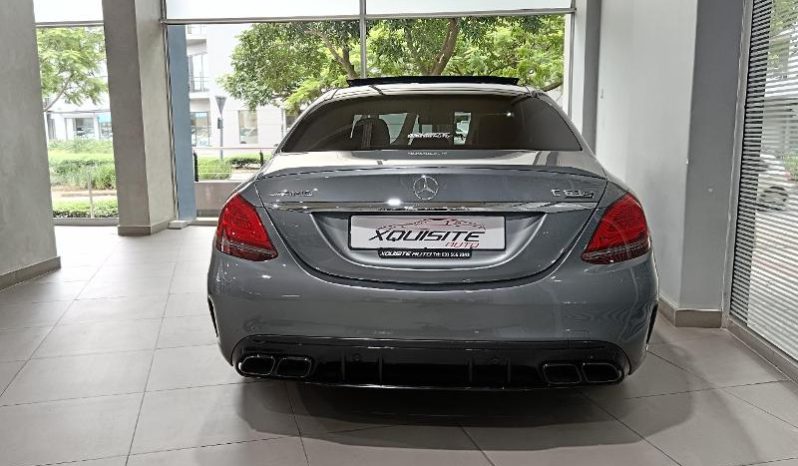 
								Mercedes Benz C-Class Sedan Mercedes-Amg C 63 S Speedshift Mct full									
