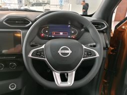 
										Nissan Magnite 1.0 Acenta full									