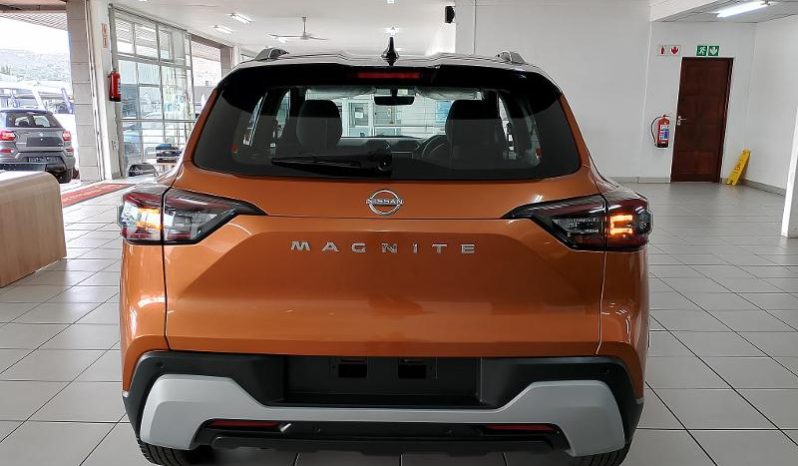 
								Nissan Magnite 1.0 Acenta full									