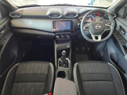 
										Nissan Magnite 1.0 Acenta full									