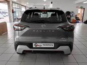 Nissan Magnite 1.0 Acenta At