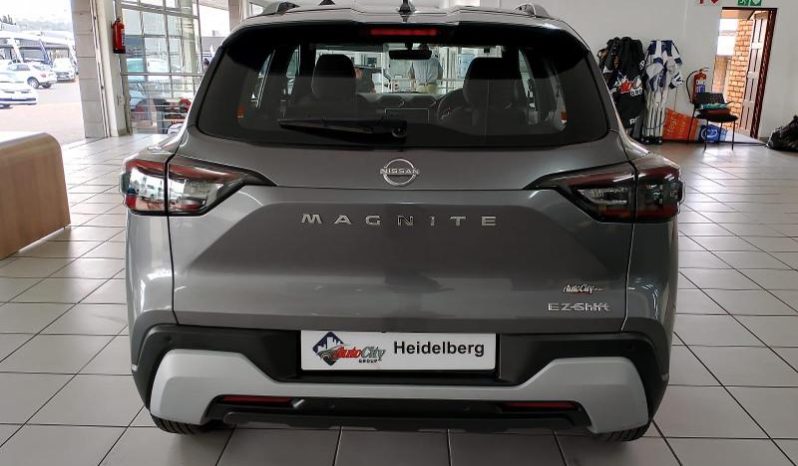 
								Nissan Magnite 1.0 Acenta At full									