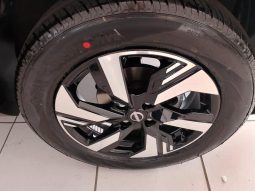 
										Nissan Magnite 1.0 Acenta At full									