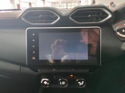 
										Nissan Magnite 1.0 Acenta At full									