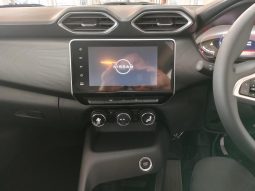 
										Nissan Magnite 1.0 Acenta At full									