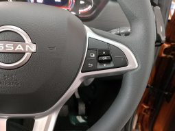 
										Nissan Magnite 1.0 Acenta At full									