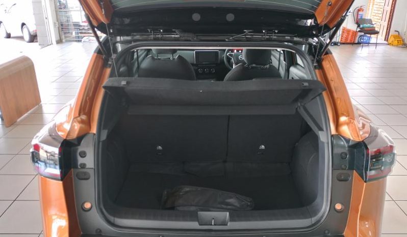 
								Nissan Magnite 1.0 Acenta At full									