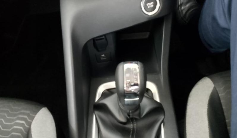 
								Nissan Magnite 1.0 Acenta At full									