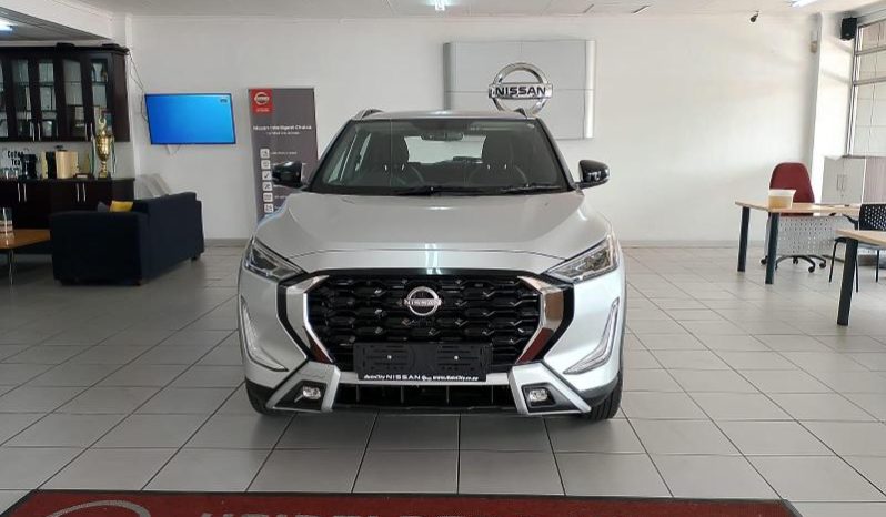 
								Nissan Magnite 1.0 Acenta At full									