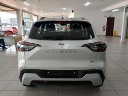 
										Nissan Magnite 1.0 Acenta At full									