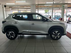 Nissan Magnite 1.0 Acenta At