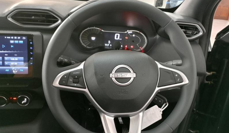 
								Nissan Magnite 1.0 Visia full									