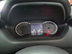 
										Nissan Magnite 1.0 Visia At full									