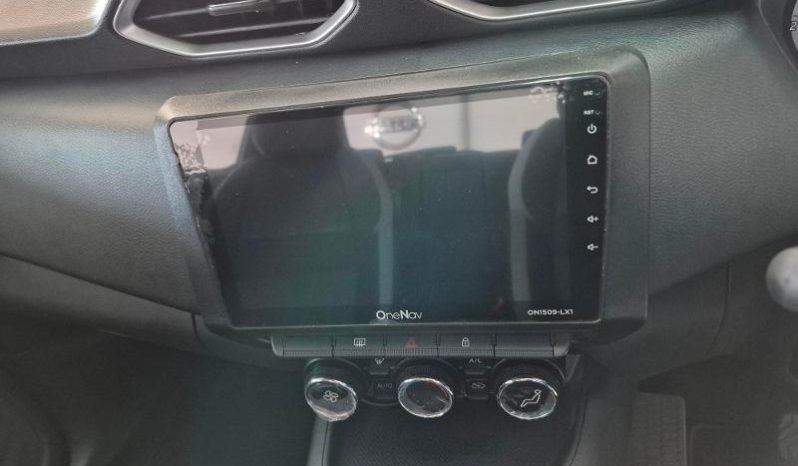 
								Nissan Magnite 1.0 Visia At full									