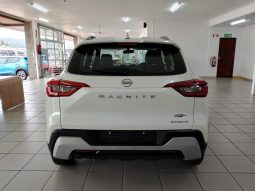 
										Nissan Magnite 1.0 Visia At full									