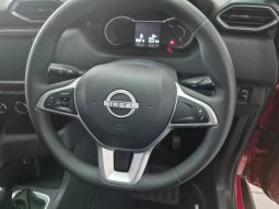 
										Nissan Magnite 1.0 Visia At full									