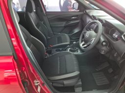 
										Nissan Magnite 1.0 Visia At full									