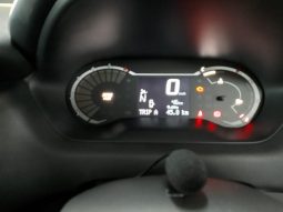 
										Nissan Magnite 1.0 Visia At full									