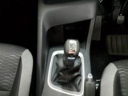 
										Nissan Magnite 1.0 Visia At full									