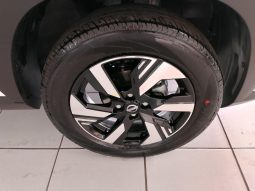 
										Nissan Magnite 1.0T Acenta Plus Cvt full									